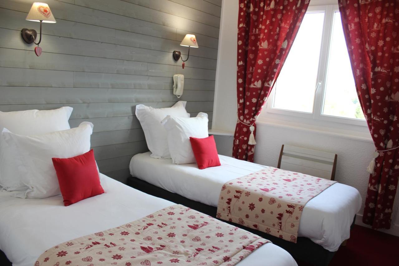 Hotel Les Charmilles Бес-ет-Сен-Анастез Екстериор снимка