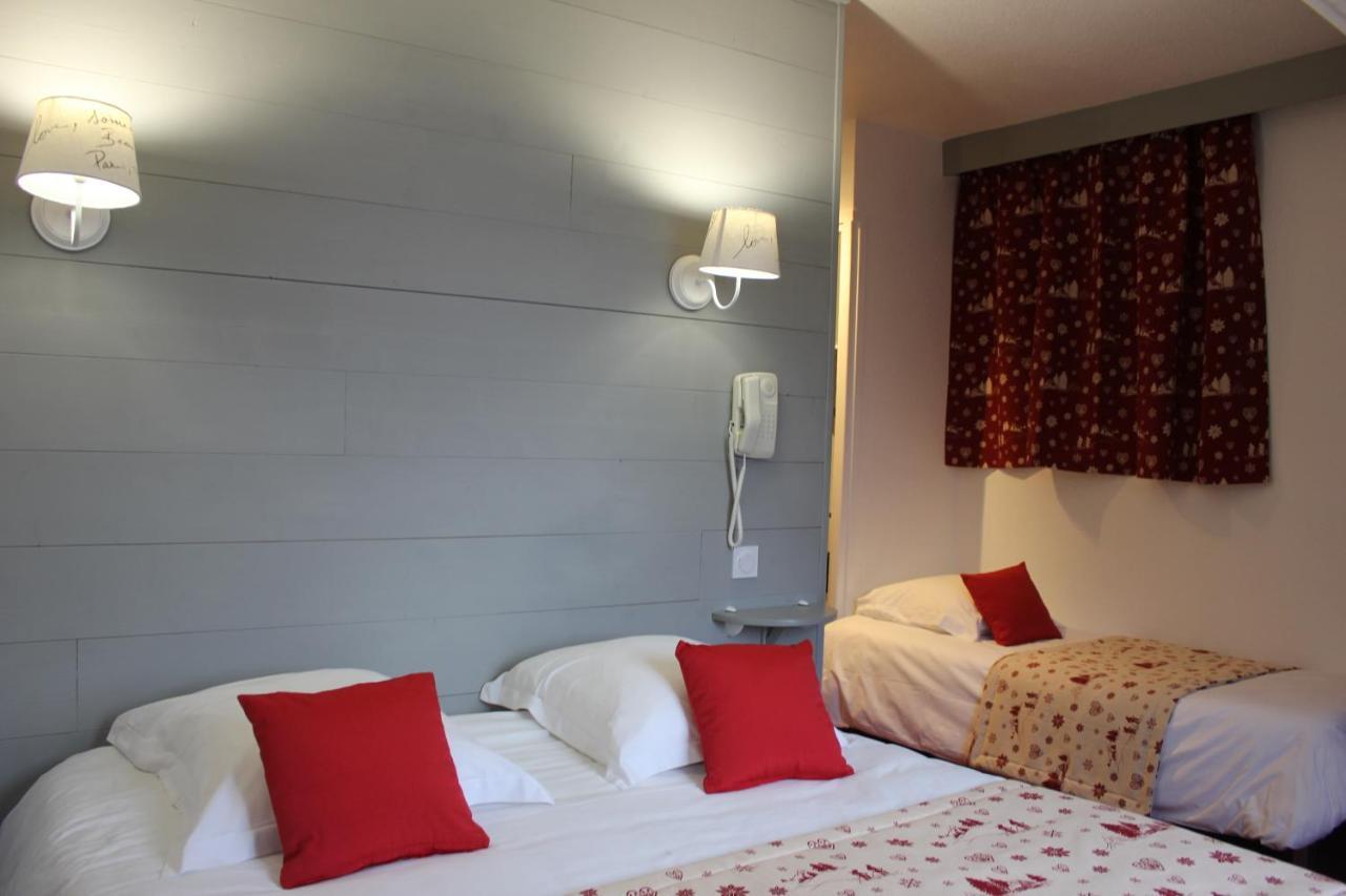 Hotel Les Charmilles Бес-ет-Сен-Анастез Екстериор снимка